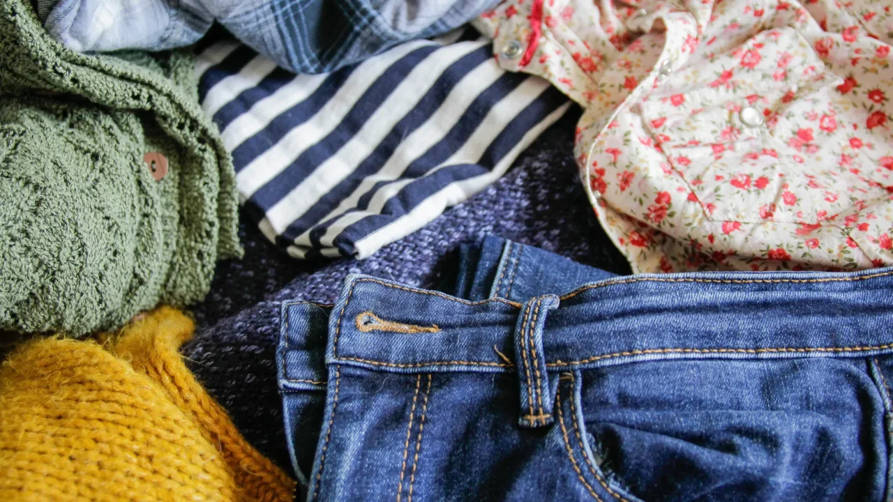 Come creare un business di abbigliamento usato